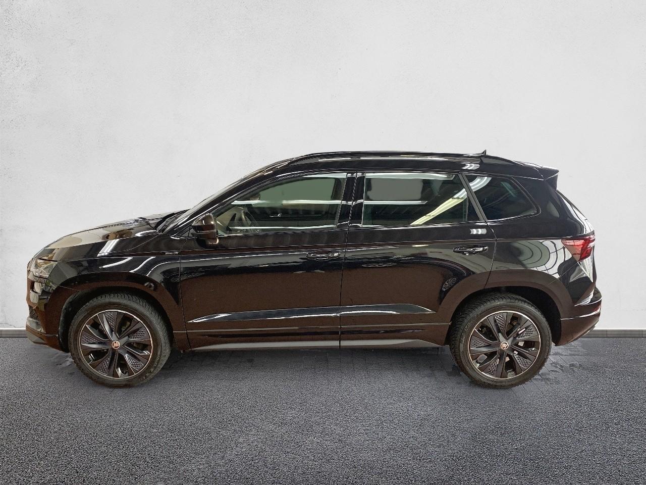 Skoda Karoq Sportline 1.5 TSI DSG AHK+NAVI+PANO+ACC