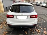Mercedes-Benz GLC 220 d 4MATIC Autom. - - Mercedes-Benz GLC 220 von privat
