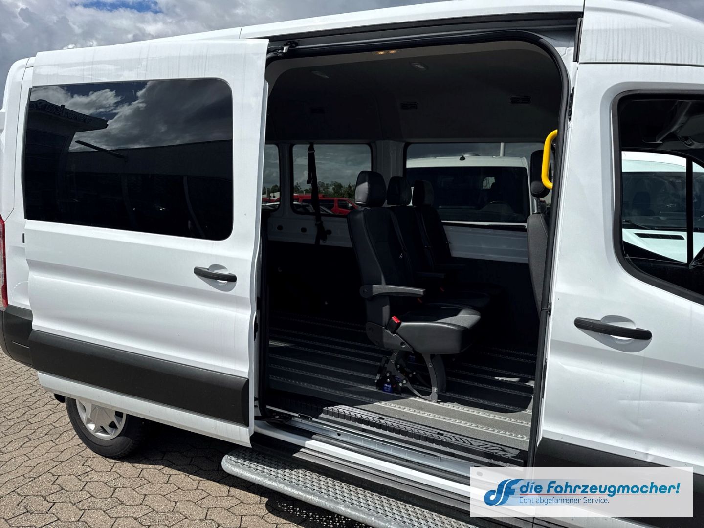 Fahrzeugabbildung Ford Transit 350 L3 Trend LIFT* Temp Tel.-Vorb. PDCv+