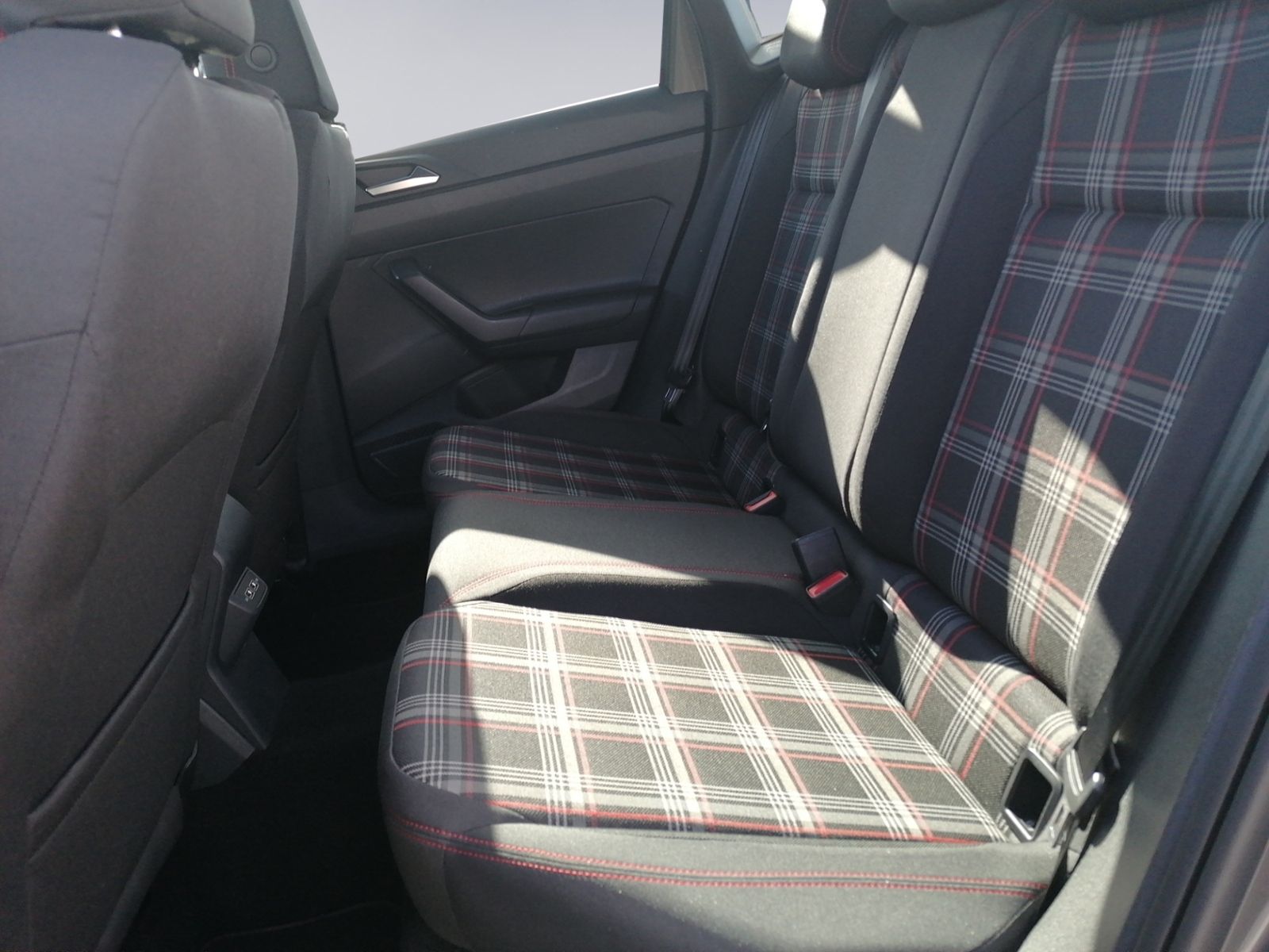 Polo GTI DSG NAVI+LED+ACC+SHZ+PDC+