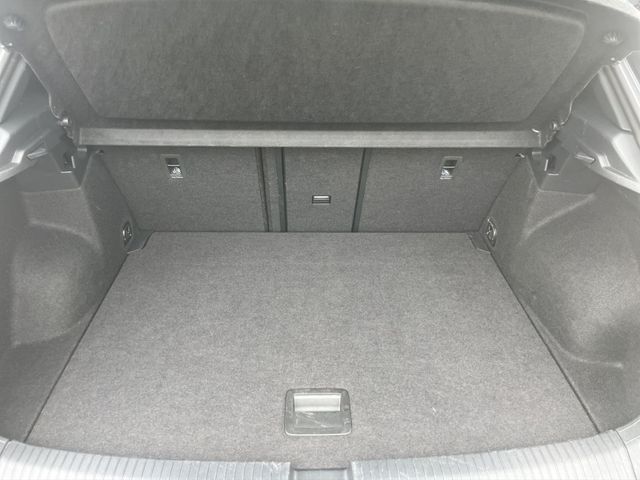 T-Roc R-Line 1.5 TSI DSG,ACC,LED,Navi,Kamera,AHK