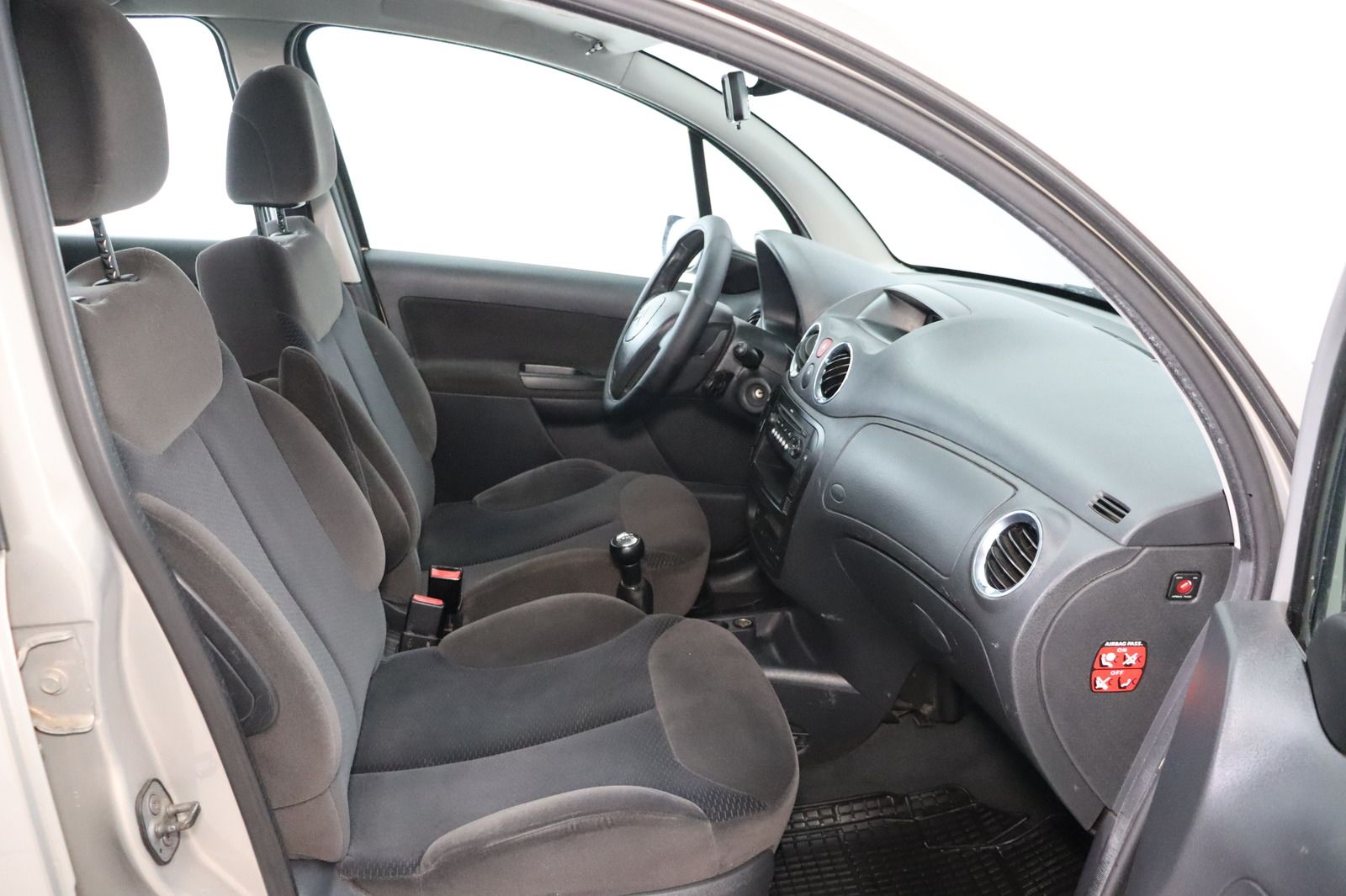 Fahrzeugabbildung Citroën C3 1.4 16V SensoDrive Exclusive