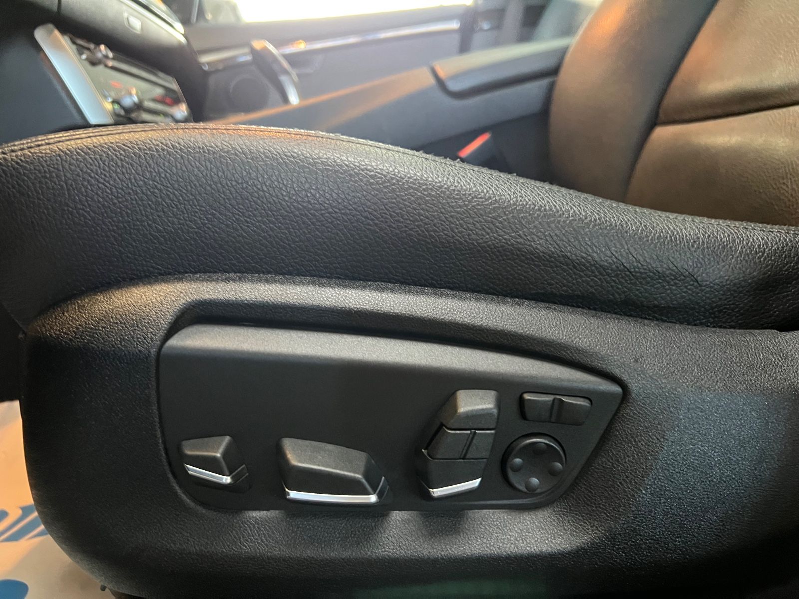 Fahrzeugabbildung BMW Gran Turismo 530 d xDrive M Sport