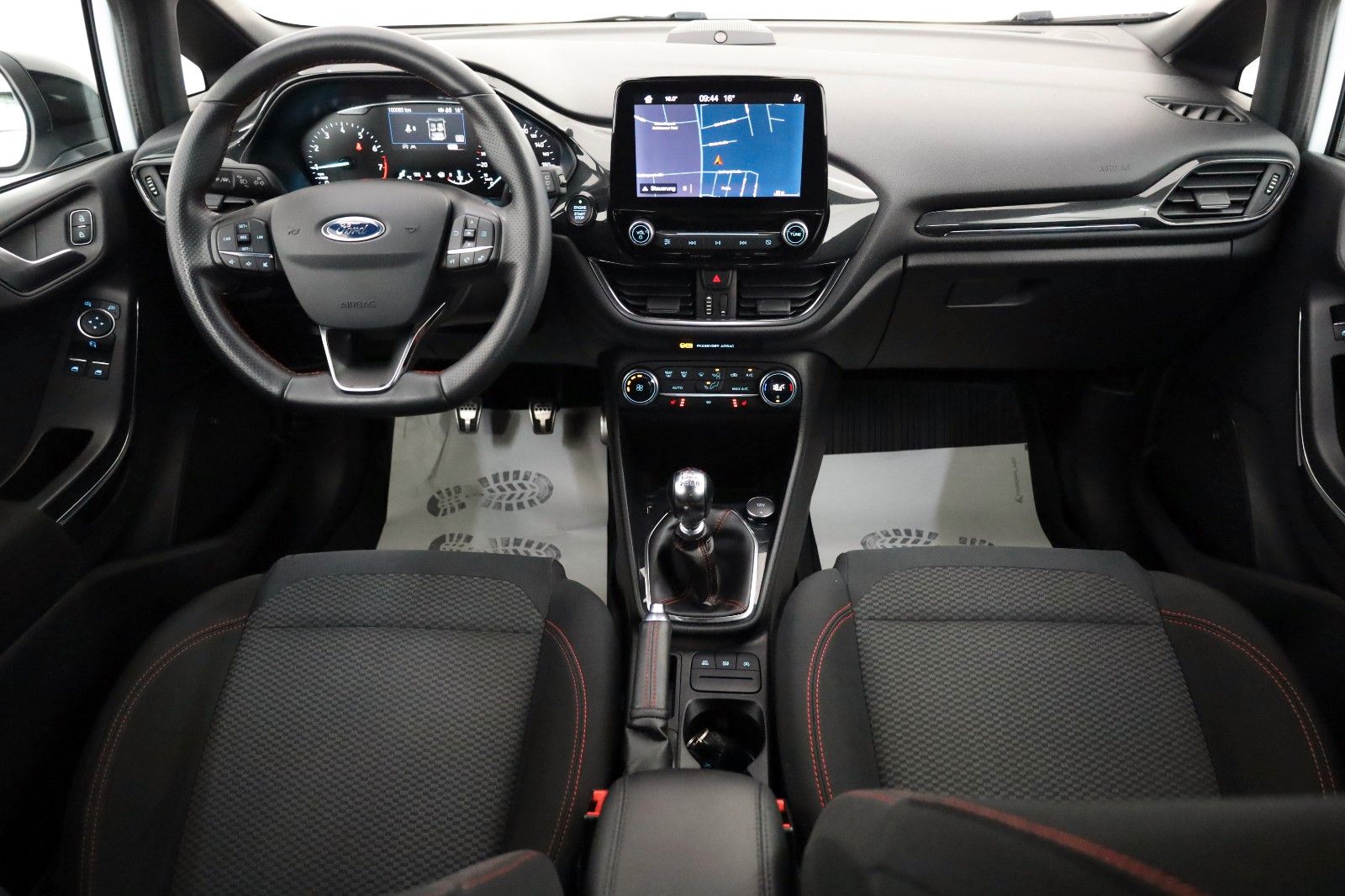 Fahrzeugabbildung Ford Fiesta ST-Line Navi,LED,SH,Kamera,B&O,ACC,SR+WR