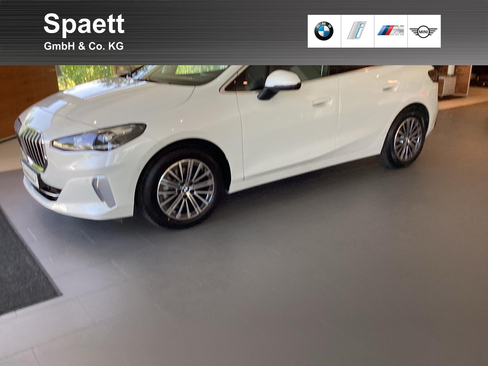 BMW 218i Active Tourer Head-Up HK HiFi DAB LED Shz