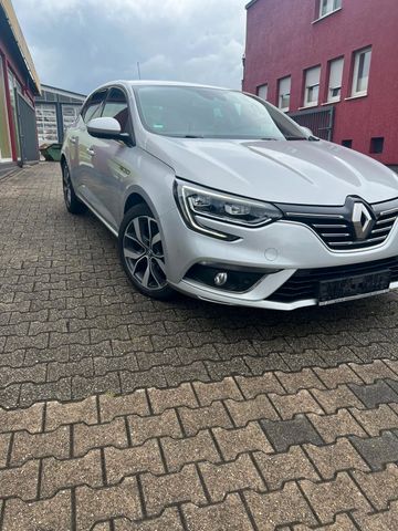 Renault Megane IV Lim. 5-trg. BOSE-Edition
