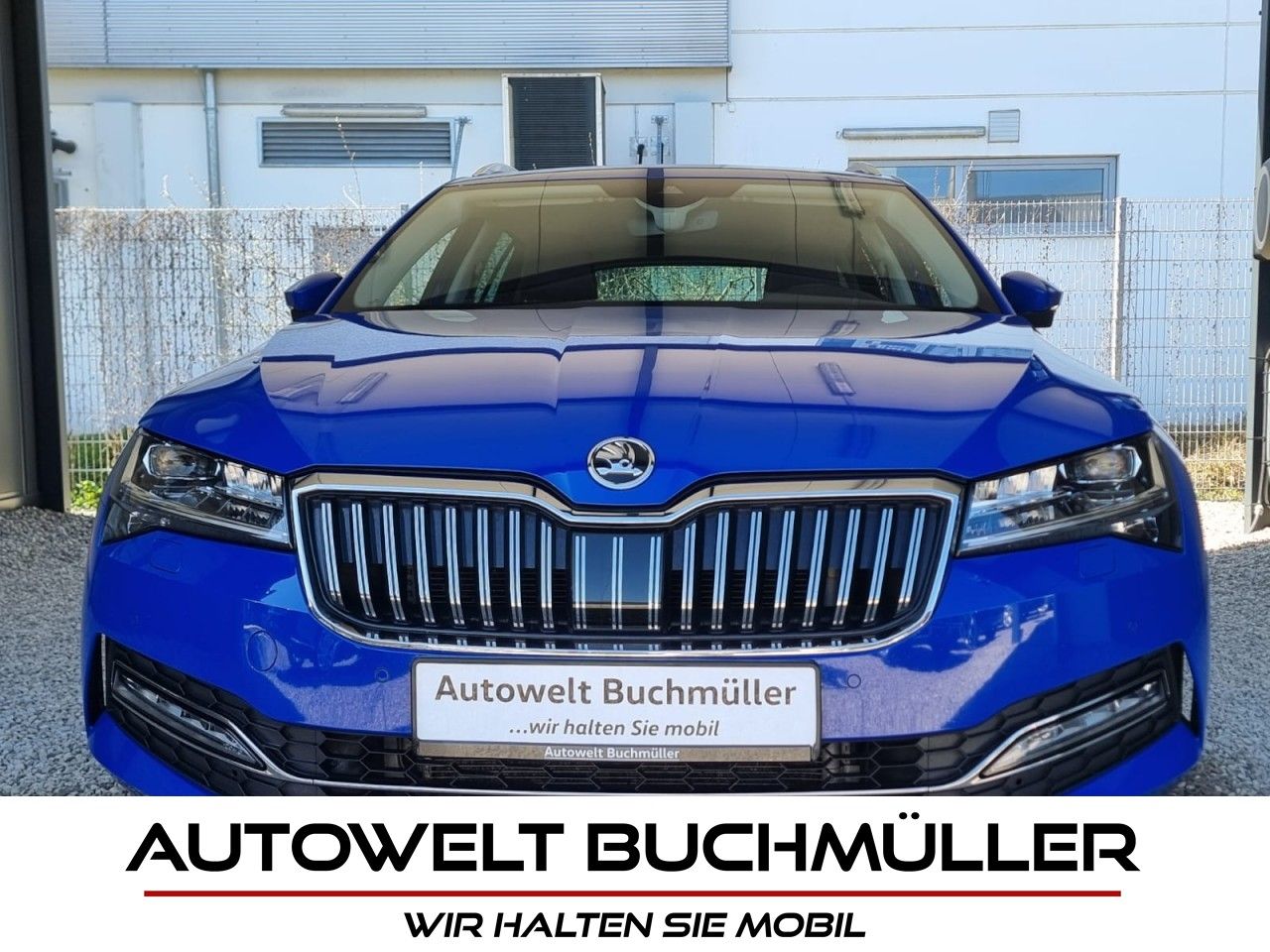 Gebrauchtwagen Skoda Superb Superb 2.0 TDI DSG,LEDER,MATRIX,AHK,VIRTUAL,DCC in Nersingen