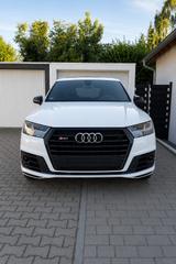 Audi SQ7 Panorama/Bose/Carbon/Luftfahrwerk/AHK - weiße Audi SQ7