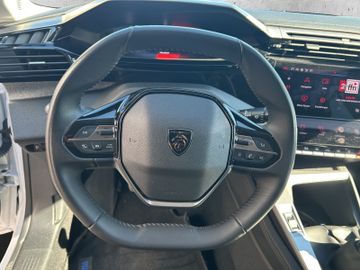 Peugeot 308 Allure Pack1.2 PureTech 130 +Kam.+Navi+360
