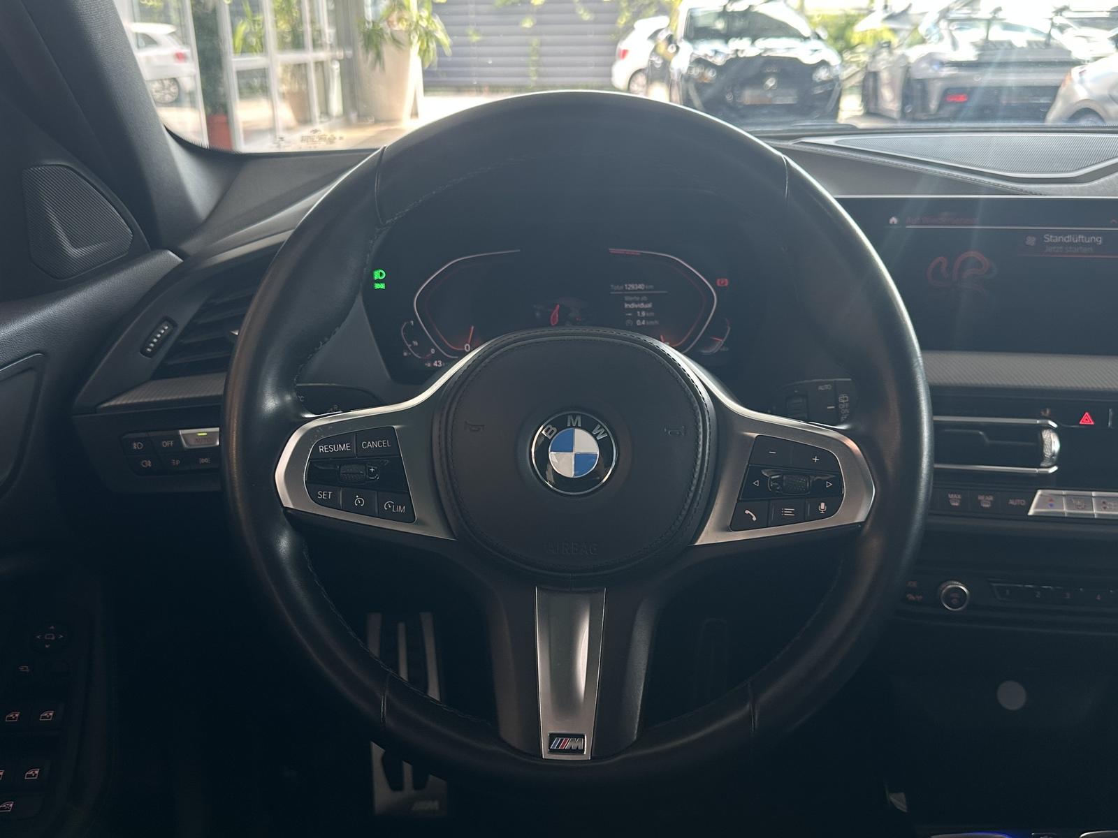 BMW 118 i M-Sport Leder Pano R.Cam Navi LED SHZ, миниатюра 19