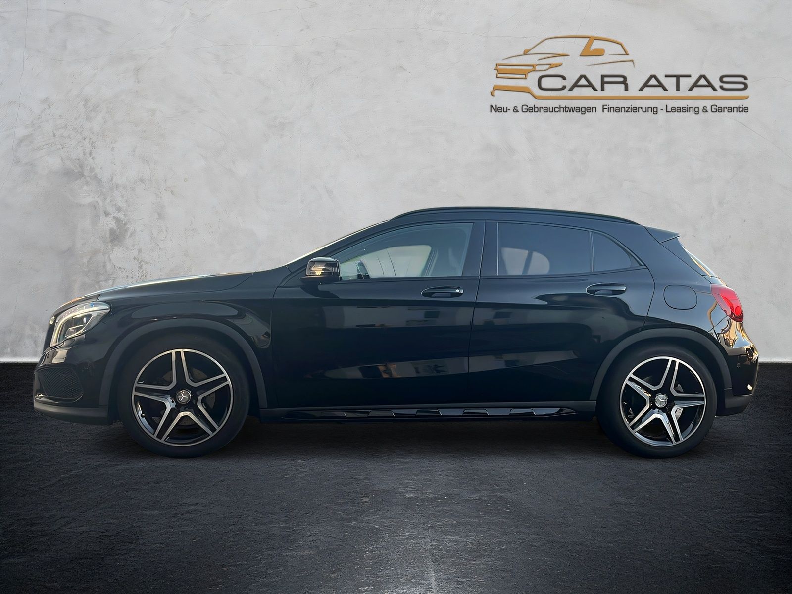 Fahrzeugabbildung Mercedes-Benz GLA 220 CDI 4Matic AMG NIGHT PARK ASISST MEMORY