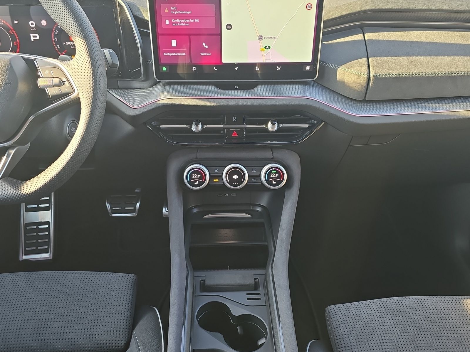 Fahrzeugabbildung SKODA Kodiaq Sportline 2.0 TDI  4x4 DSG AHZV STANDHZG