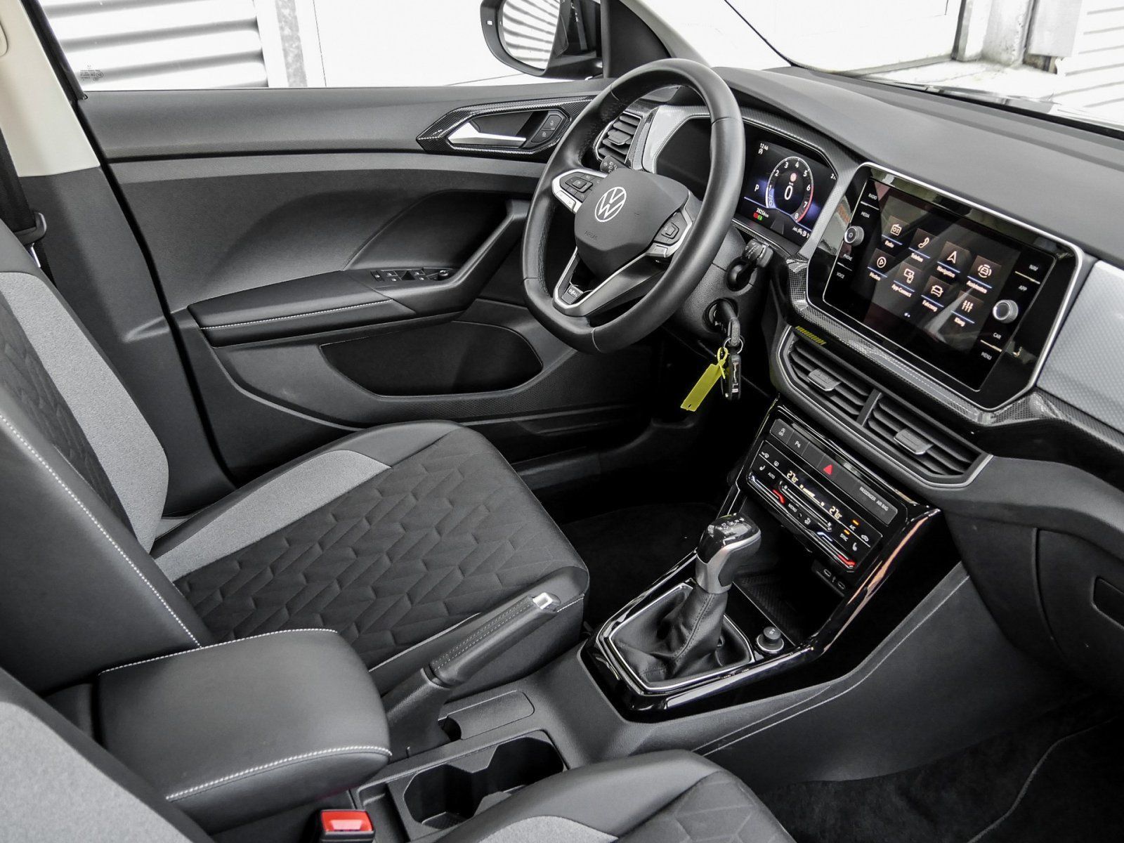 Volkswagen T-Cross - Bild 3