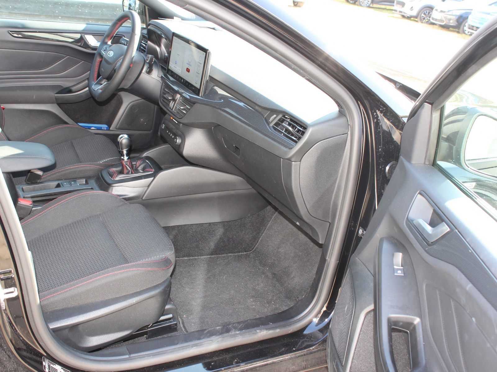 Fahrzeugabbildung Ford Focus ST-Line 1,0 EcoBoost