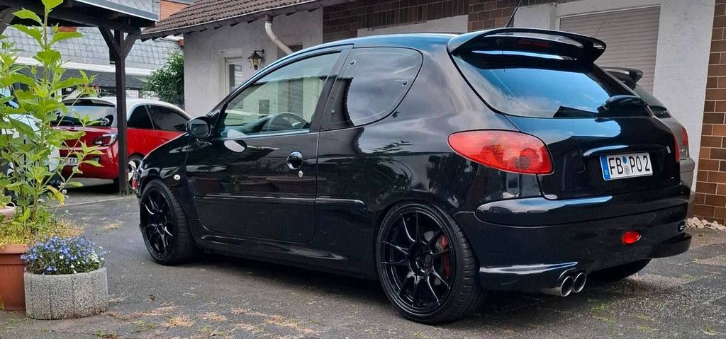 Peugeot 206