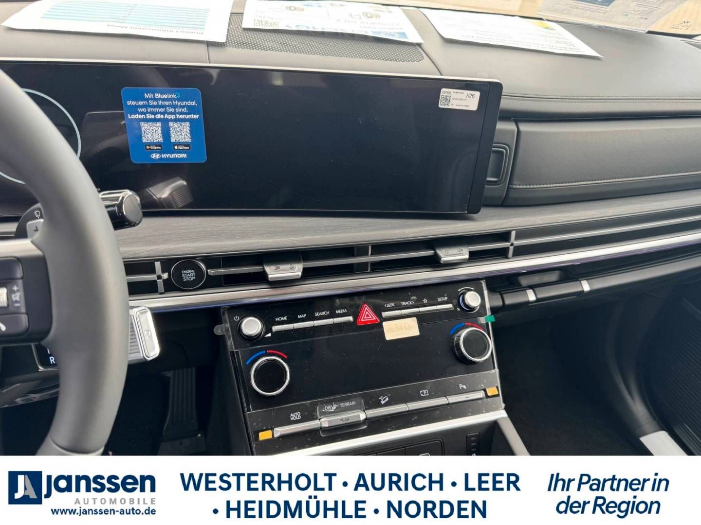 Fahrzeugabbildung Hyundai SANTA FE HEV INTRO