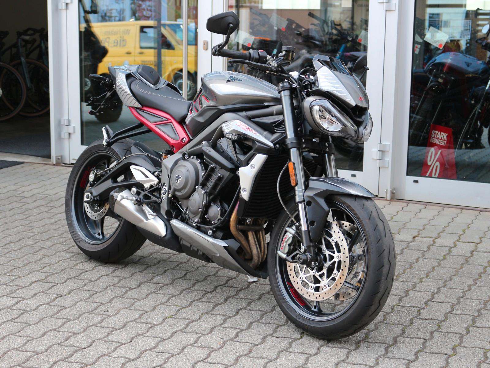Triumph Street Triple 765 RS in Top-Zustand