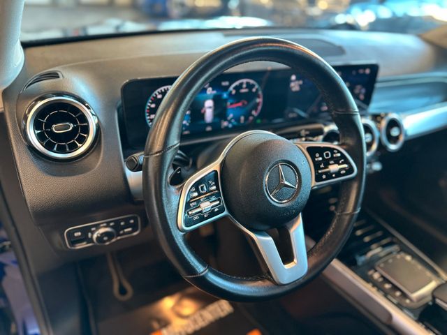 Mercedes-Benz GLB 200 *NAVI*ACC*LED*SPURASSIST*AHK*