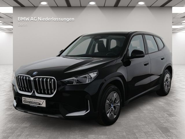 BMW iX1 xDrive30 Harman/K LiveCockpitProf Head-Up