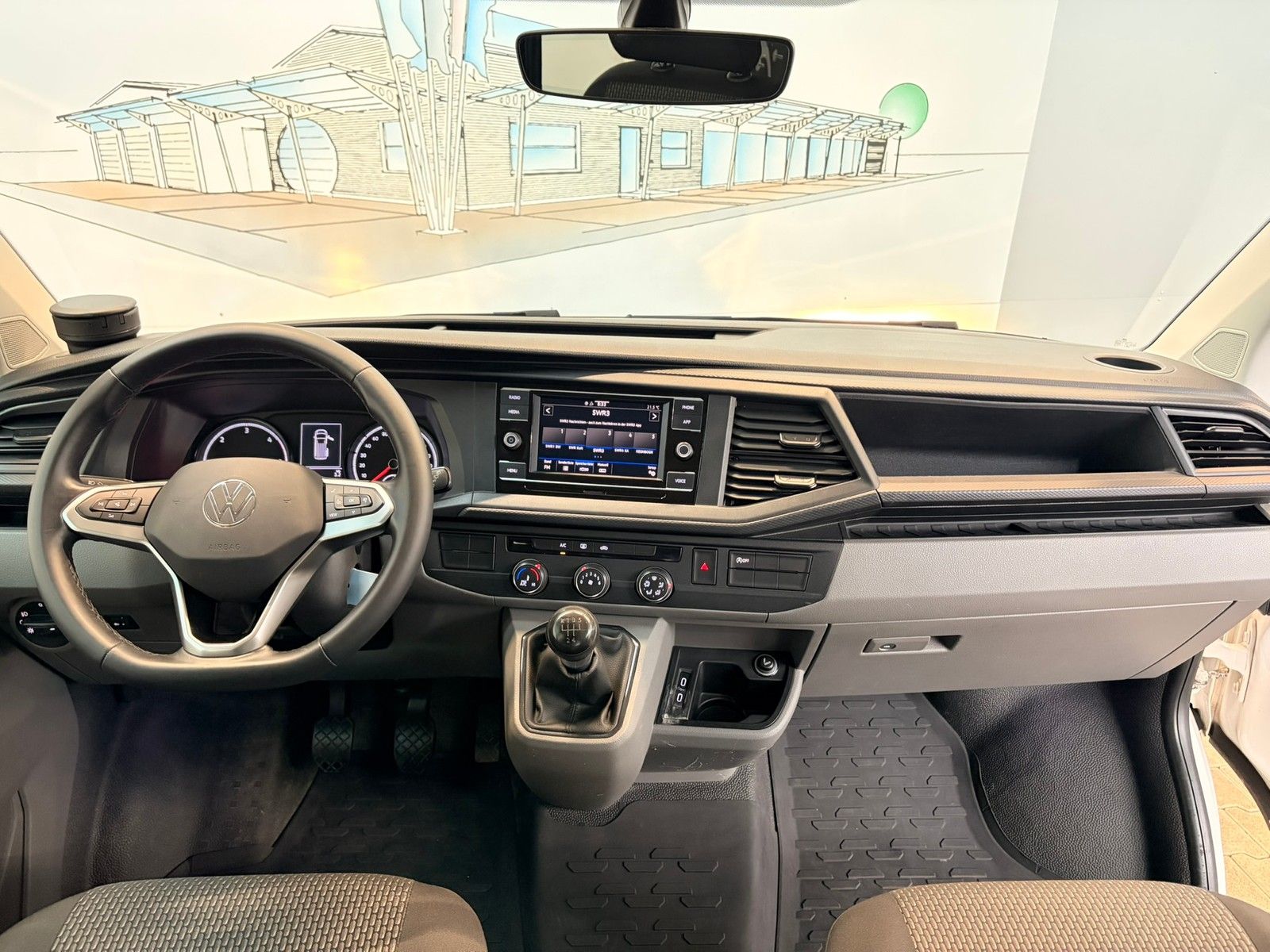 Fahrzeugabbildung Volkswagen T6.1 Transporter Kasten 2,0 TDI +AHK+Licht&Sicht
