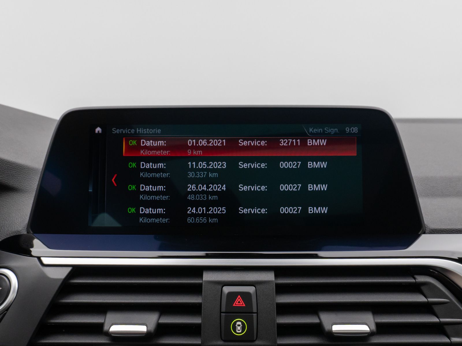 Fahrzeugabbildung BMW X3 xD30e Panorama DAB HiFi Leder M Sport 20Zoll