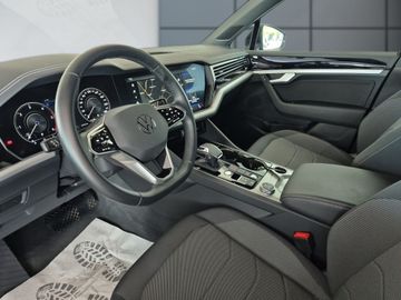 Volkswagen Touareg - 7