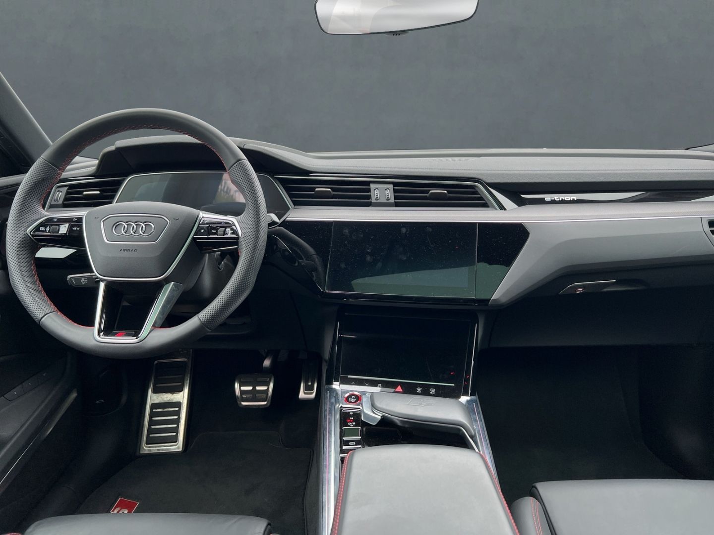 SQ8 e-tron Sportback quattro Allrad HUD Luftfede