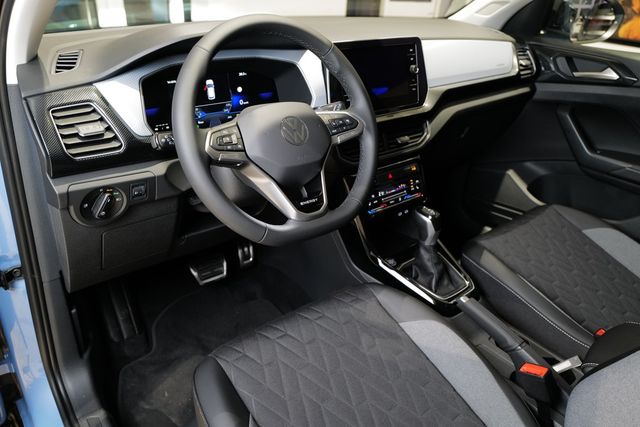 Volkswagen T-Cross 1.0TSI DSG Energy AHK RKAM ACC Totwinkel