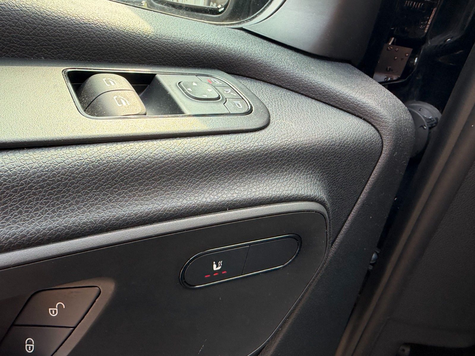 Fahrzeugabbildung Mercedes-Benz Sprinter 317 CDI 4325 Tourer Dachklima AHK
