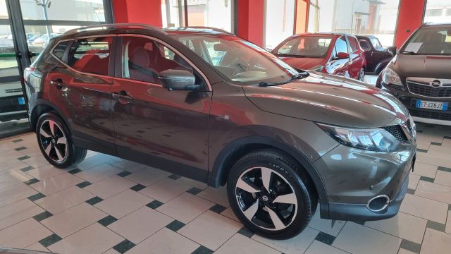 Nissan Qashqai 1.5 dCi Visia autocarro n1