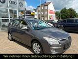 Hyundai i30 cw Comfort* KLIMAAUTO *1. HAND* AHK* PDC - Hyundai i30 Comfort mit Diesel-Antrieb