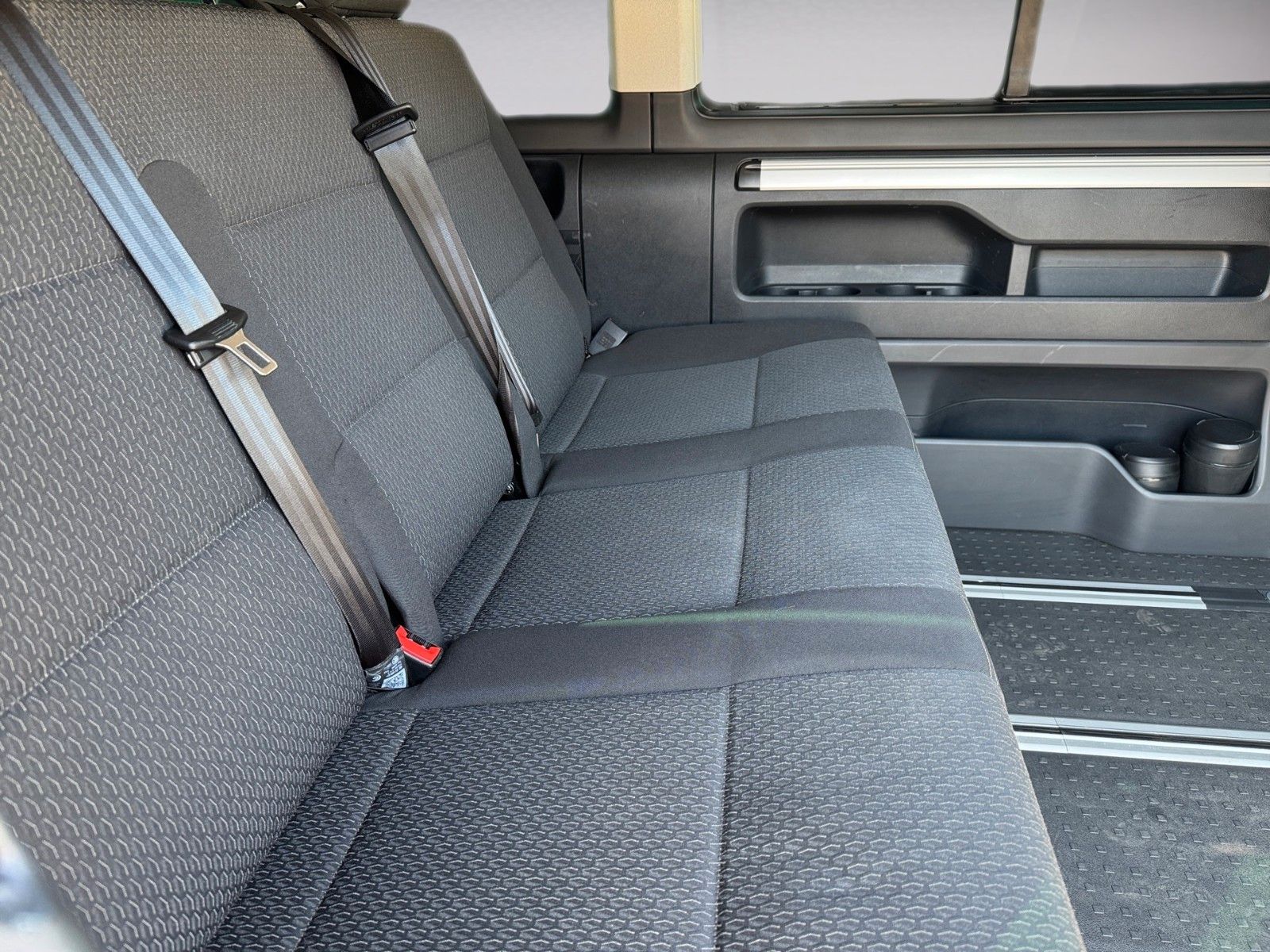 Fahrzeugabbildung Volkswagen T6 California Beach 2.0 TDI