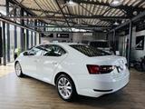 Skoda Superb Style*ACC*CARPLAY*ELEKTR.SITZE*KEYLESS GO - Skoda Superb: Weiß