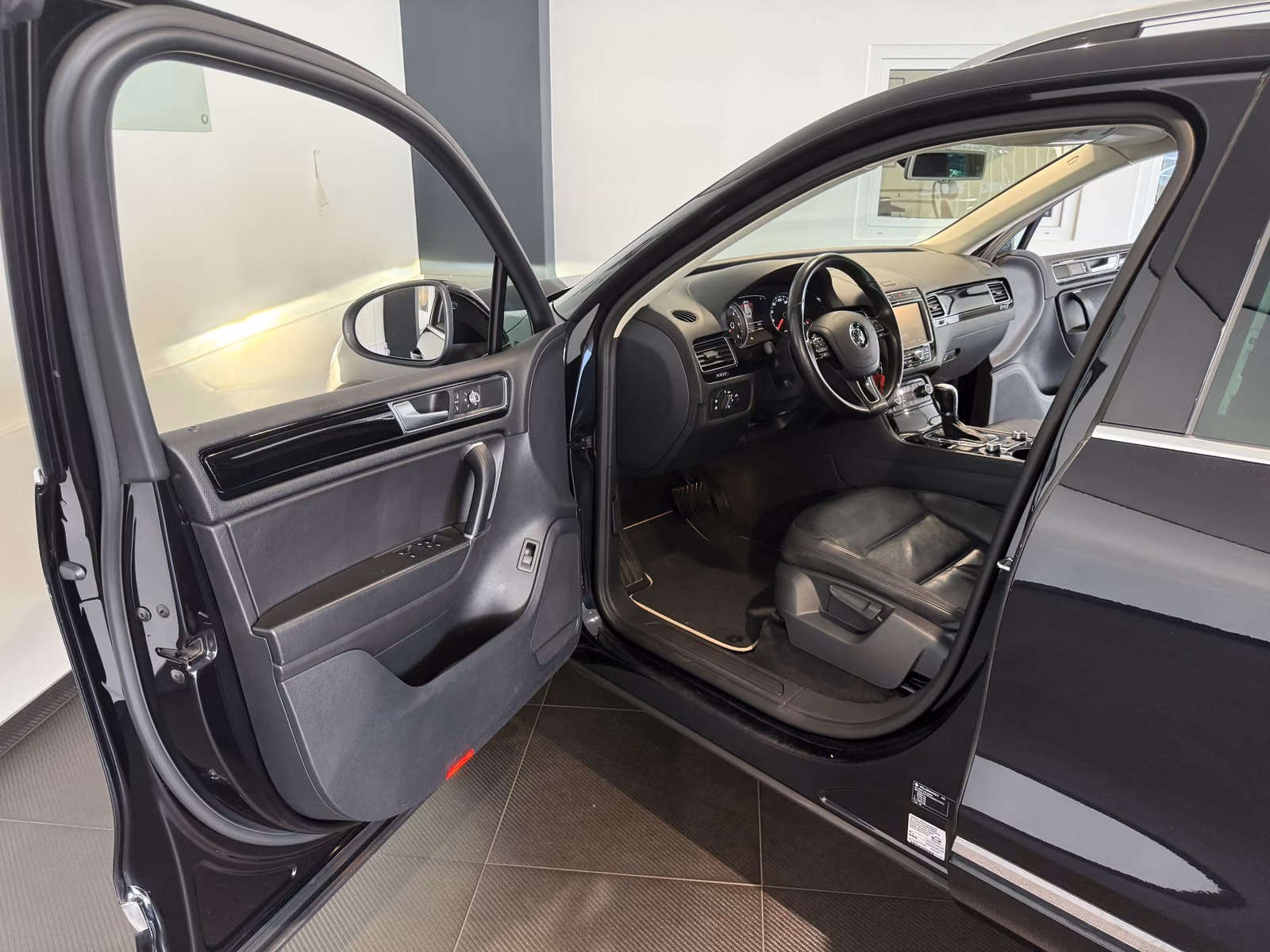 Volkswagen Touareg V6 TDI Terrain Tech 4Motion *Luft-AHK*