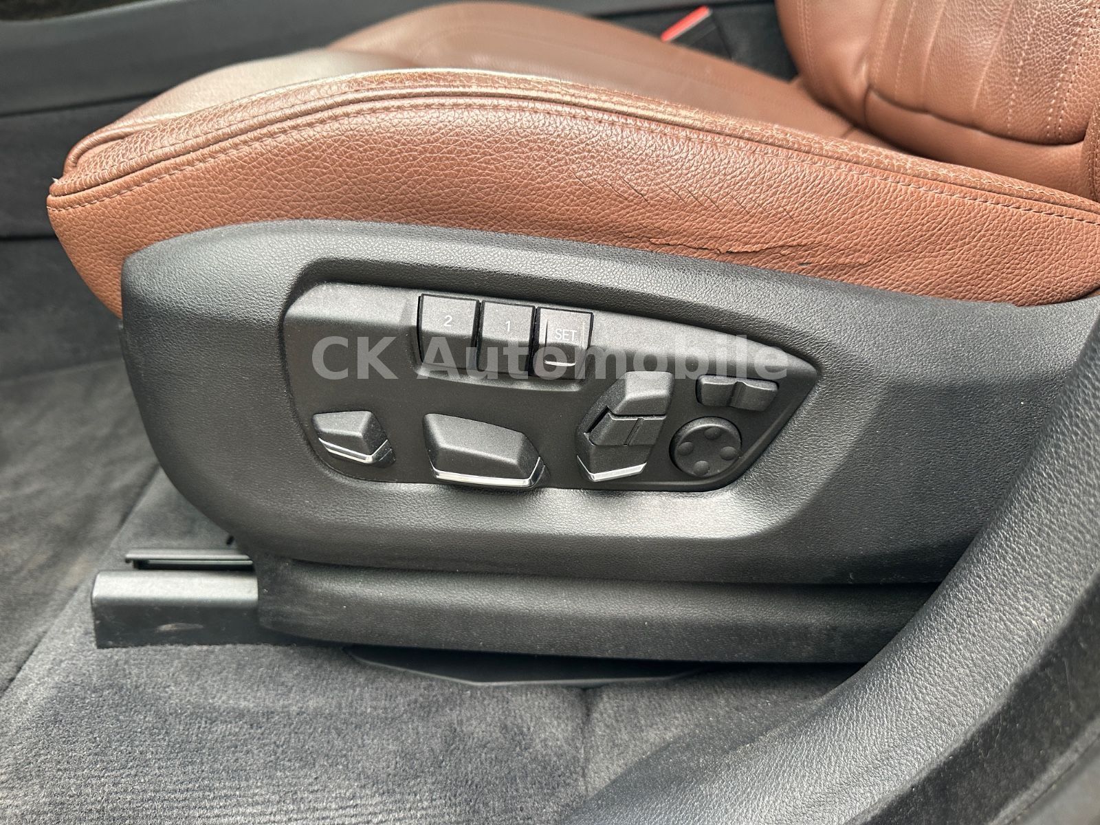 Fahrzeugabbildung BMW X5 xDrive30d/Navi/Head-Up/Pano/360°Kam/AHK