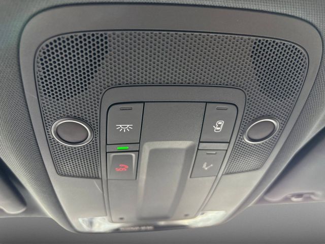 Q2 35 TFSI S LINE +MATRIX+AHK+LEDER+NAVI+KAMERA+