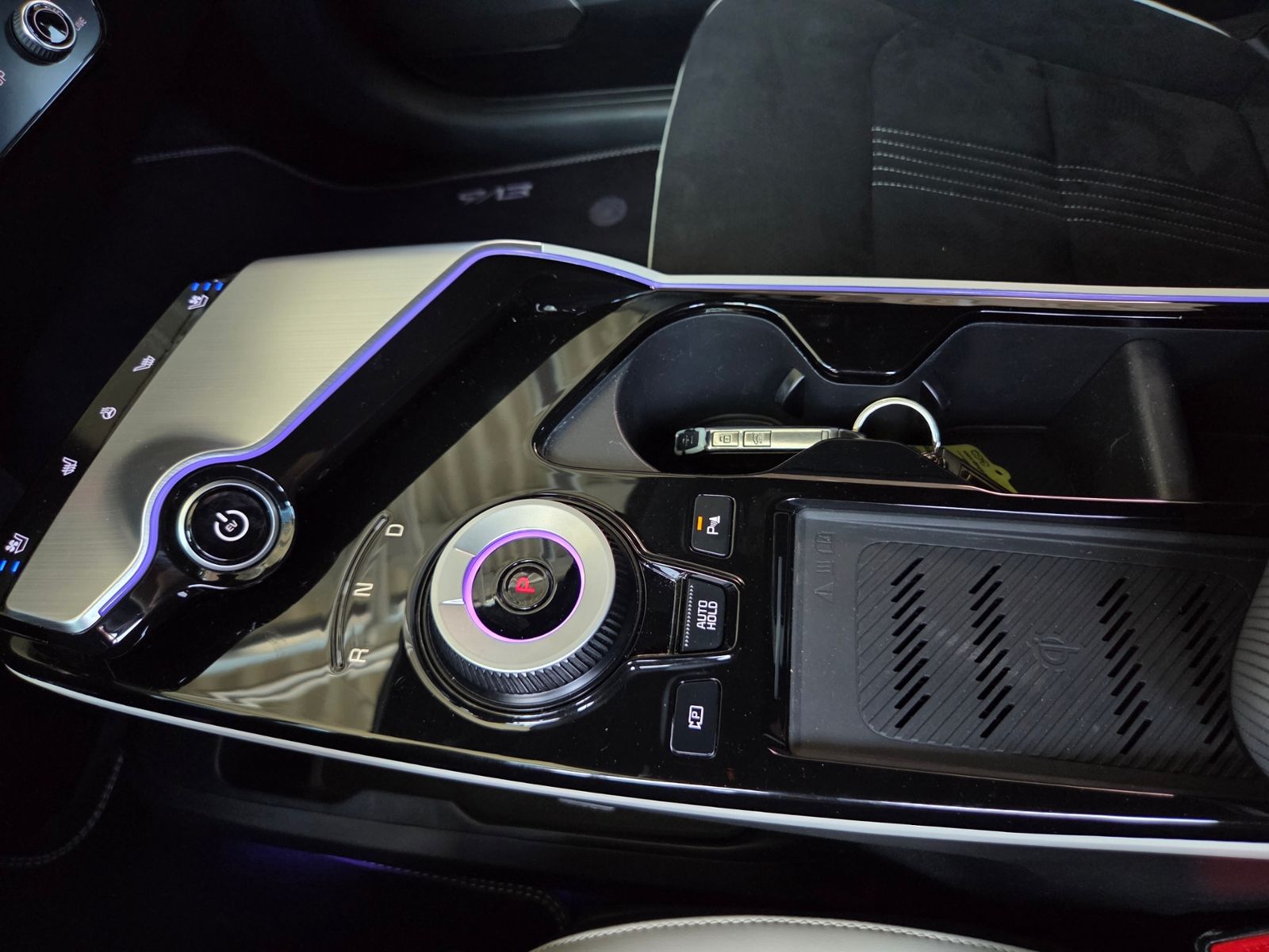 Fahrzeugabbildung Kia EV6 GT-Line 77,4 kWh 2WD WP MERIDIAN HUD 360°