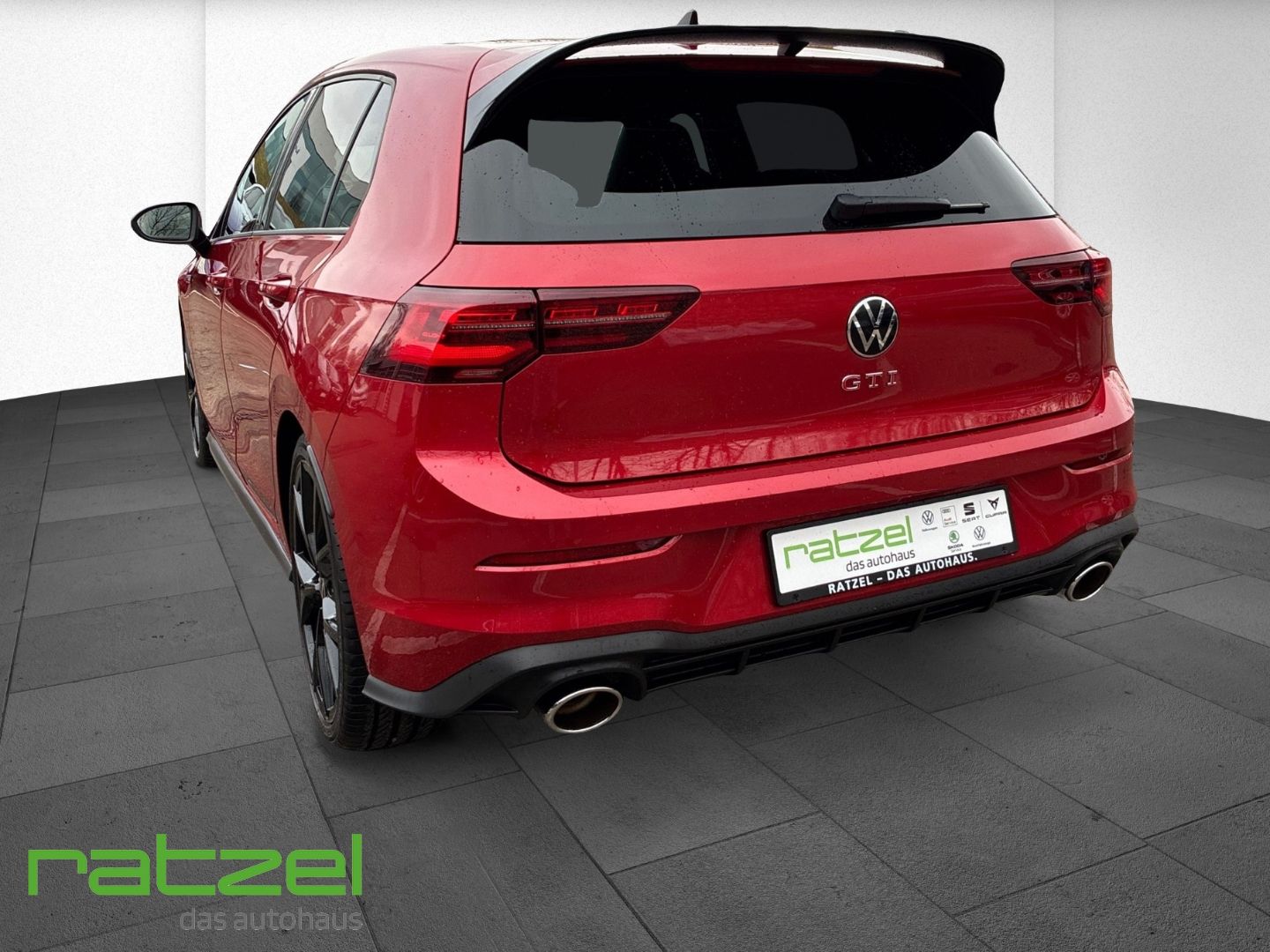 Fahrzeugabbildung Volkswagen Golf GTI VIII Clubsport 2.0 TSI ACC Navi IQ Ligh