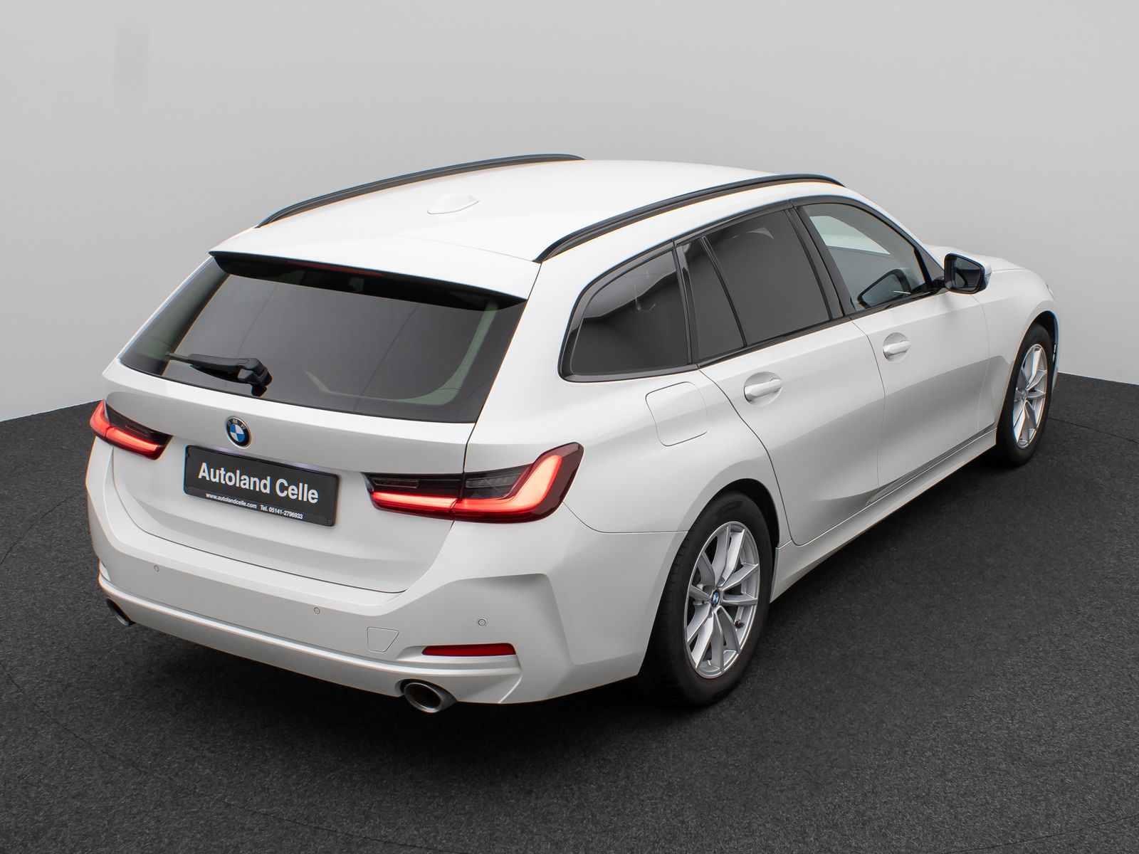 Fahrzeugabbildung BMW 320i DAB Leder MSport AHK Lenkradheizung Sport