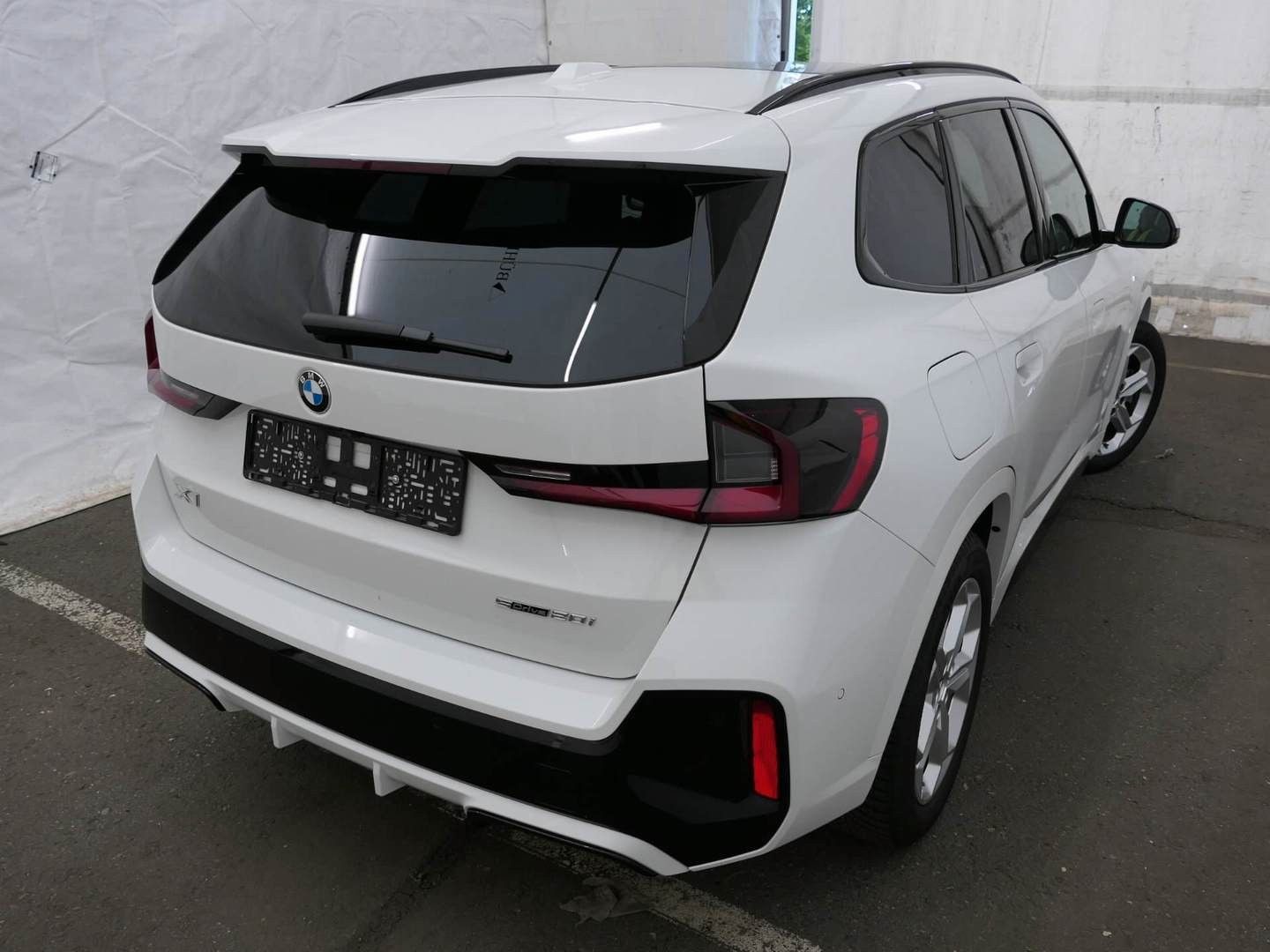 Fahrzeugabbildung BMW X1 20 i sDrive M Sport Pano H&k HuD Leder Kamera