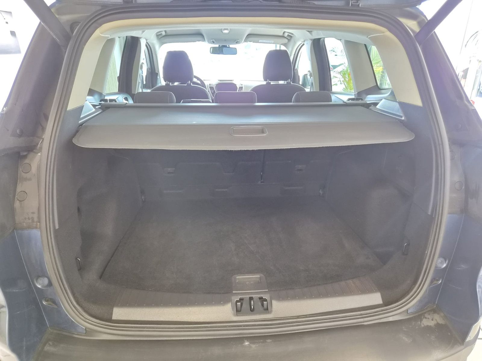 Fahrzeugabbildung Ford Kuga Cool & Connect / NAVI /