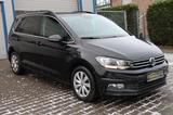 Volkswagen Touran 1.4 TSI Comfortline BMT/PDC/MFL/AHK/SHZ - gebrauchte Kleinbusse in Recklinghausen