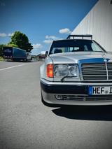 Mercedes-Benz 500E