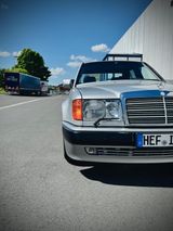 Mercedes-Benz 500E