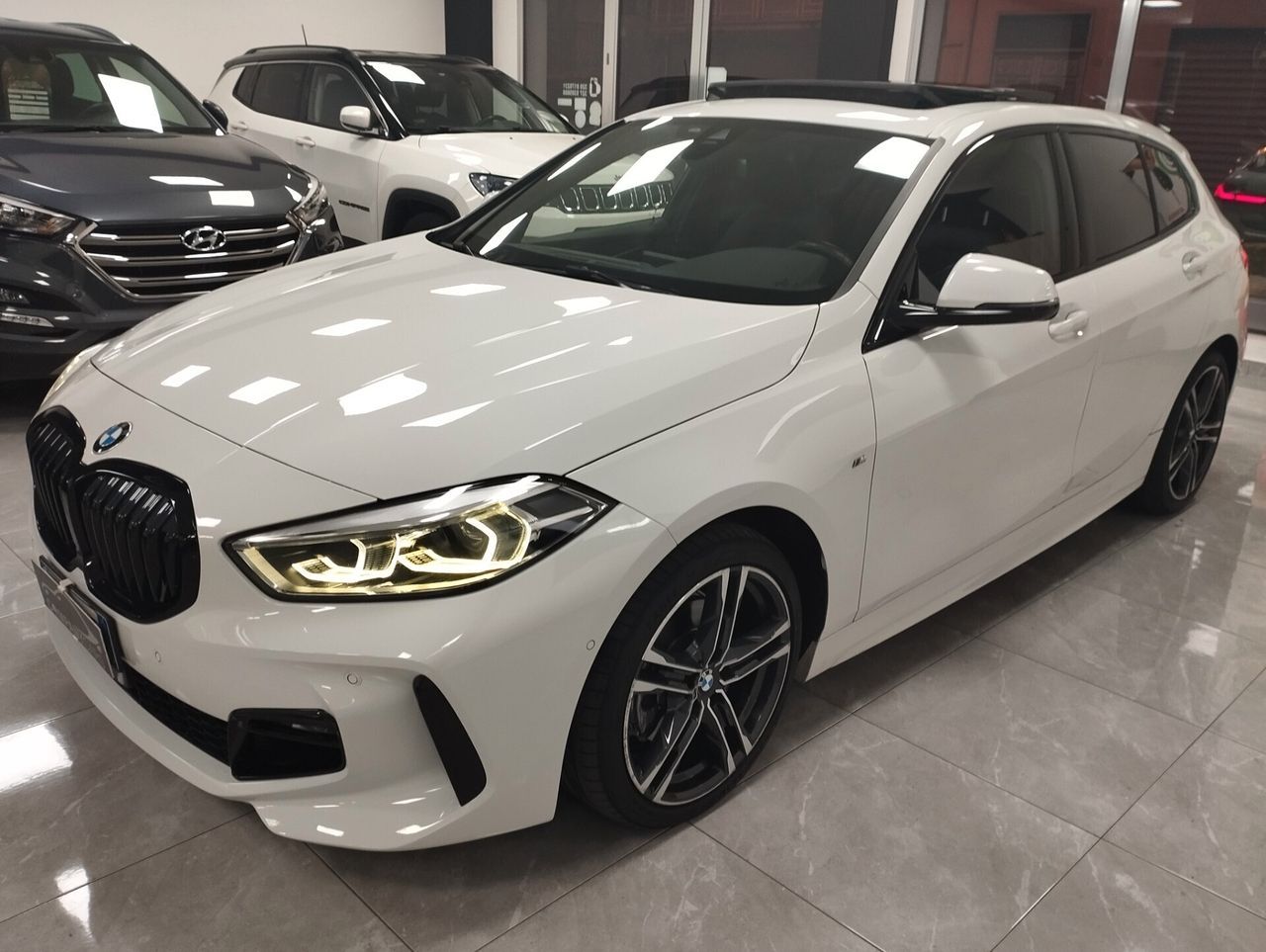BMW Bmw 118 118d 5p. Msport imagem 3