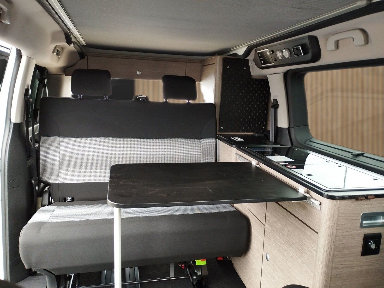 Fahrzeugabbildung Pössl Campster Citroen 180 PS Automatik