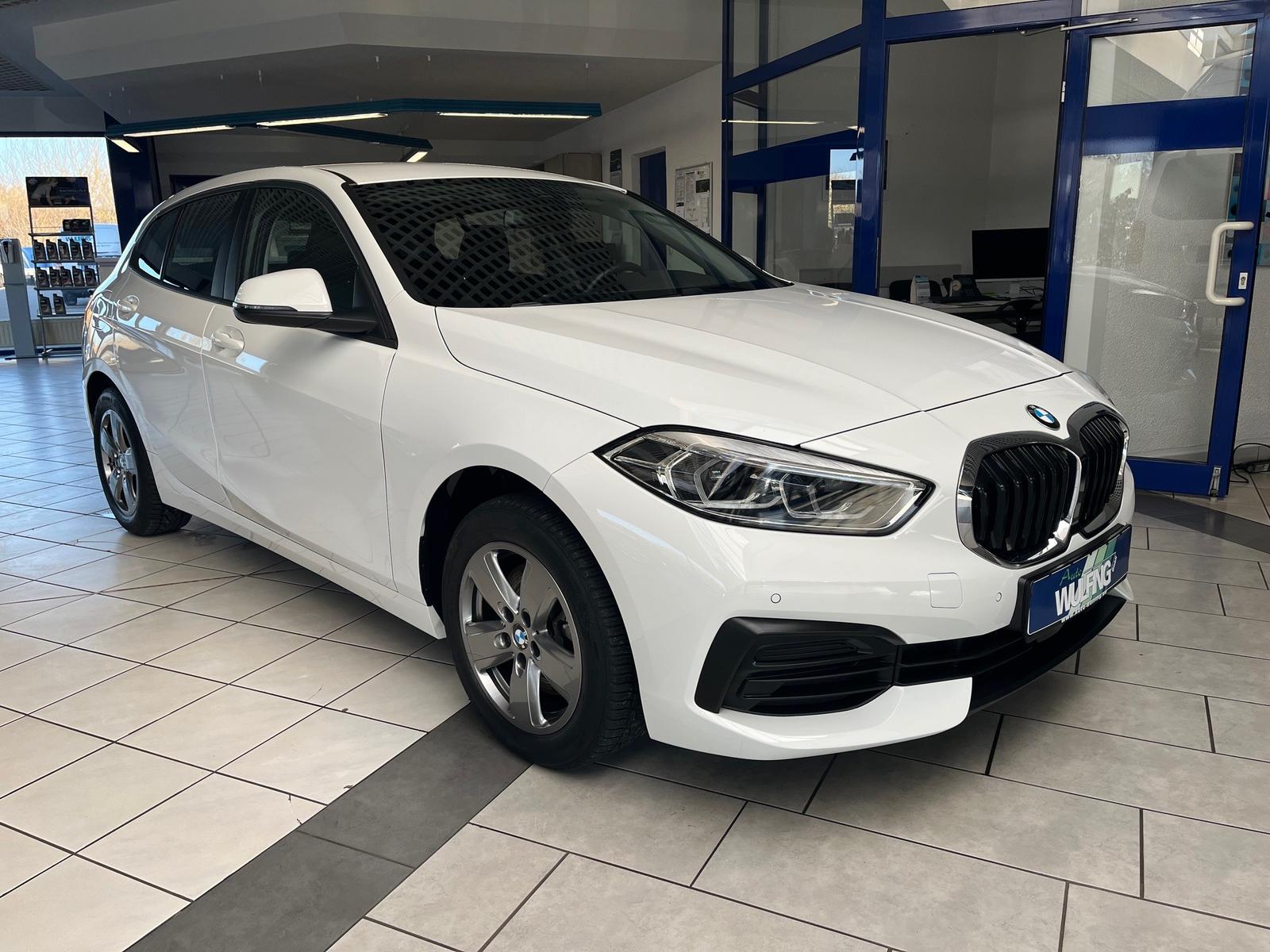 BMW 118 i Advantage Navi-LED-PDC-GRA