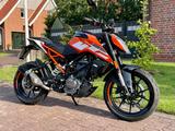 KTM 125 Duke - TOP nur 2.800km - KTM 80