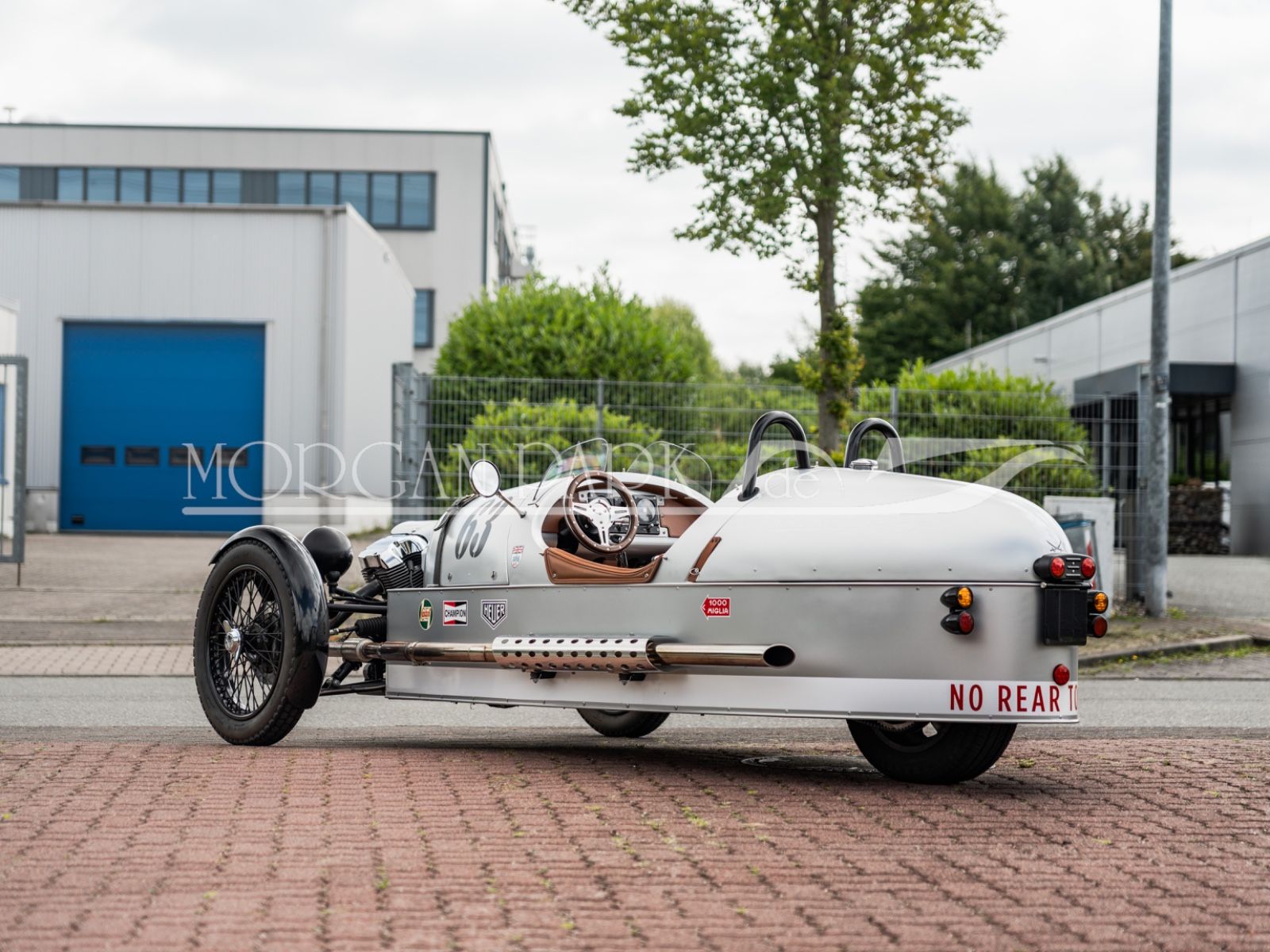 Fahrzeugabbildung Morgan 3-Wheeler *matt silber*