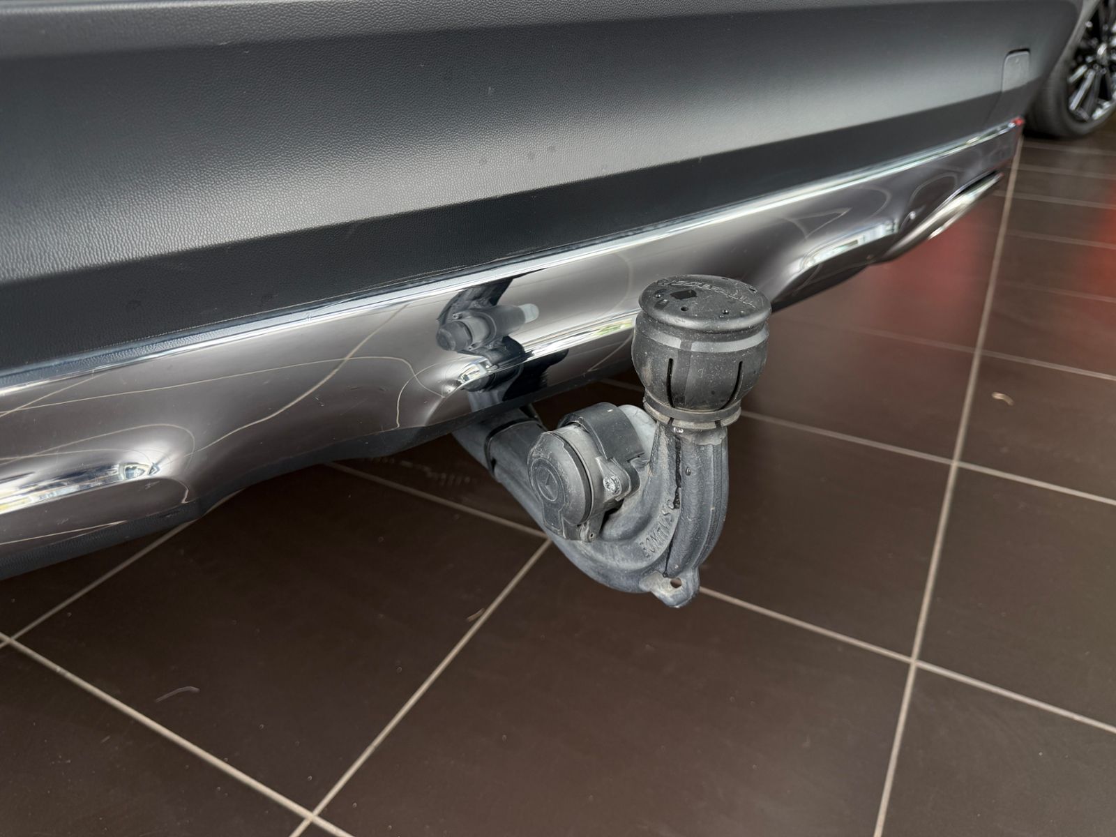 Fahrzeugabbildung Mercedes-Benz GLA 250 4Matic AMG Line AHK PANO 360°